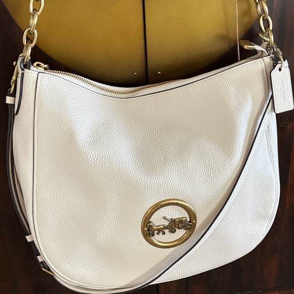 Elegant Coach Pebble Leather Shoulder Bag final price - Picture 4 of 11